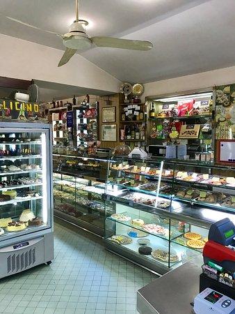 Cafe Lotti